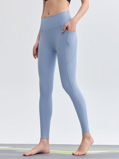 N66LYCRA®素材 美尻 マルチポケット付き 9分丈 レギンス